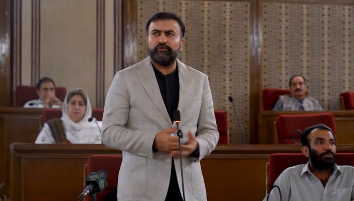 خیبرپختونخوا اور بلوچستان کے حالات میں کوئی موازنہ نہیں، وفاق نے آئینی اقدام اٹھایا، وزیراعلیٰ سرفراز بگٹی