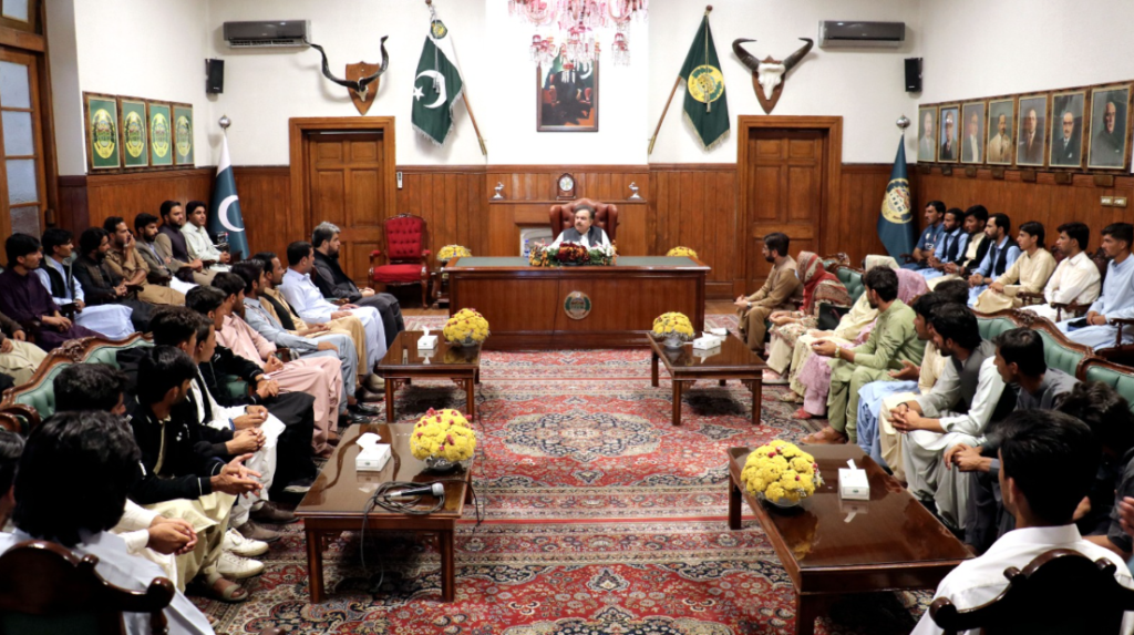 بیوٹمز ژوب کیمپس کی بڑی کامیابی، 2 طلبہ کو چائنا اسکالرشپ مل گئی
